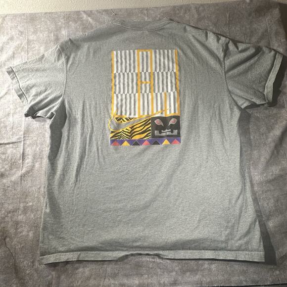 RARE Nike Mens Lebron James 'LBJ' Logo Loose Fit T-Shirt Gray DQ1881-063 XXL - Picture 6 of 6